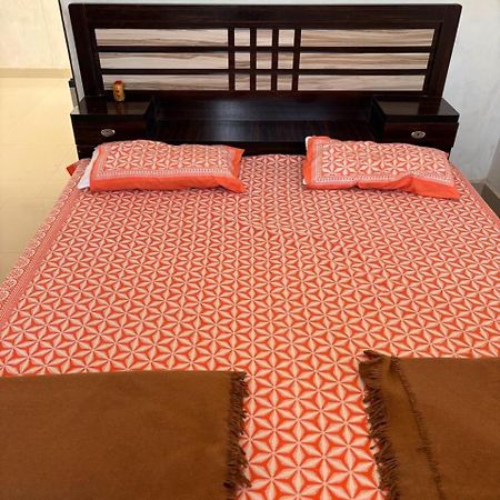 Sriram Homestay 01 Km To Sri Ram Mandir Ayodhya Exterior foto